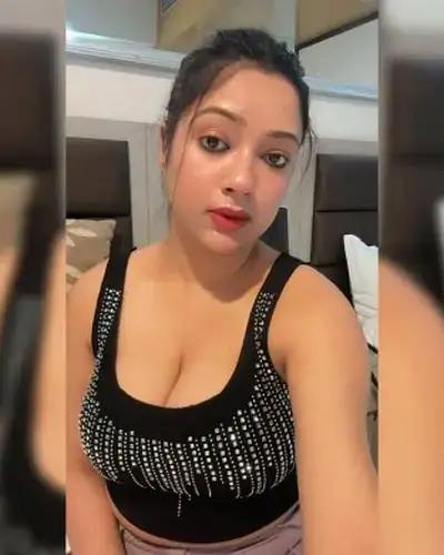 Call Girls Service Parola